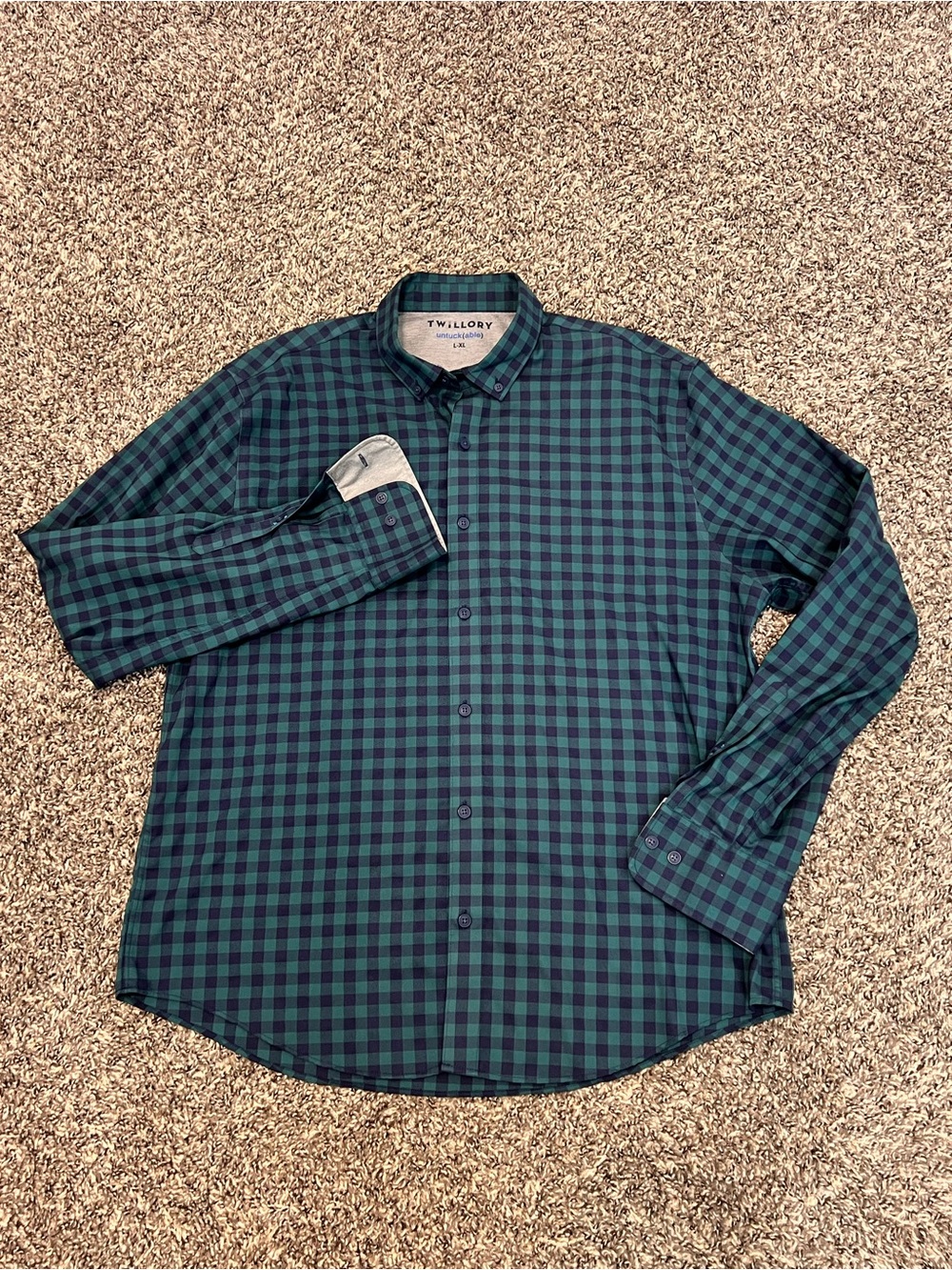 Men's Twillory Green & Navy Plaid Button-Down Shirt